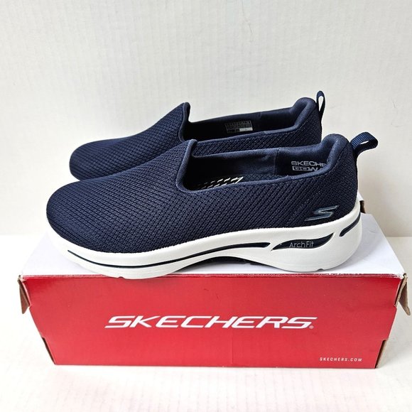 Skechers Shoes - Skechers Womens Shoes 7 W Wide Go Walk Arch Fit Grateful Navy Blue NEW